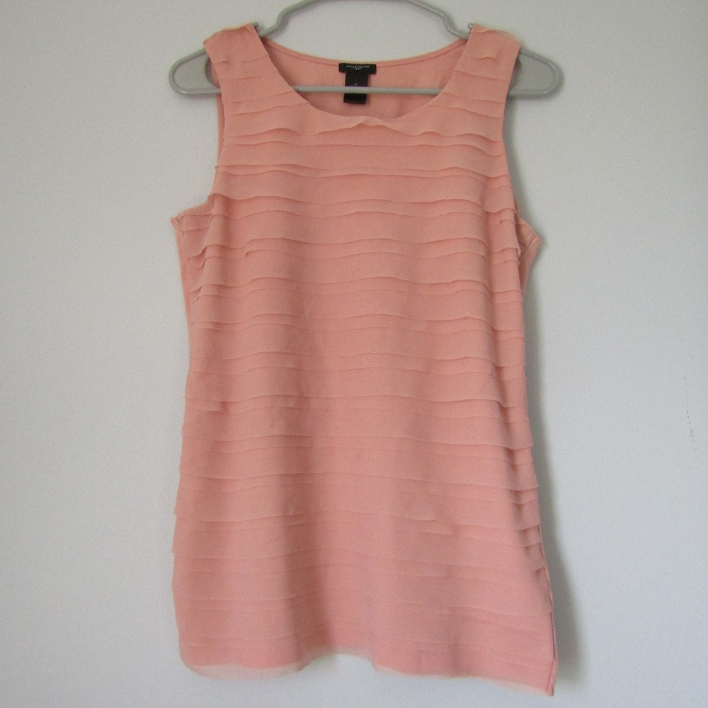 Ann Taylor Layered Texture Tank in Dusty Pink